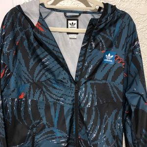 Adidas mens size medium windbreaker.